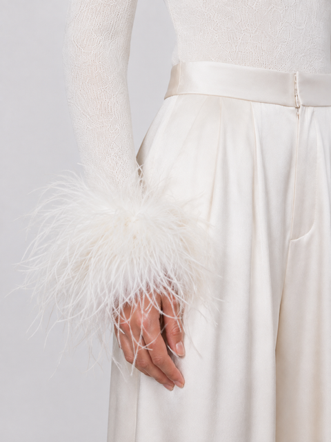 Amélie Detachable Feather-Cuff Knit Top in Ivory